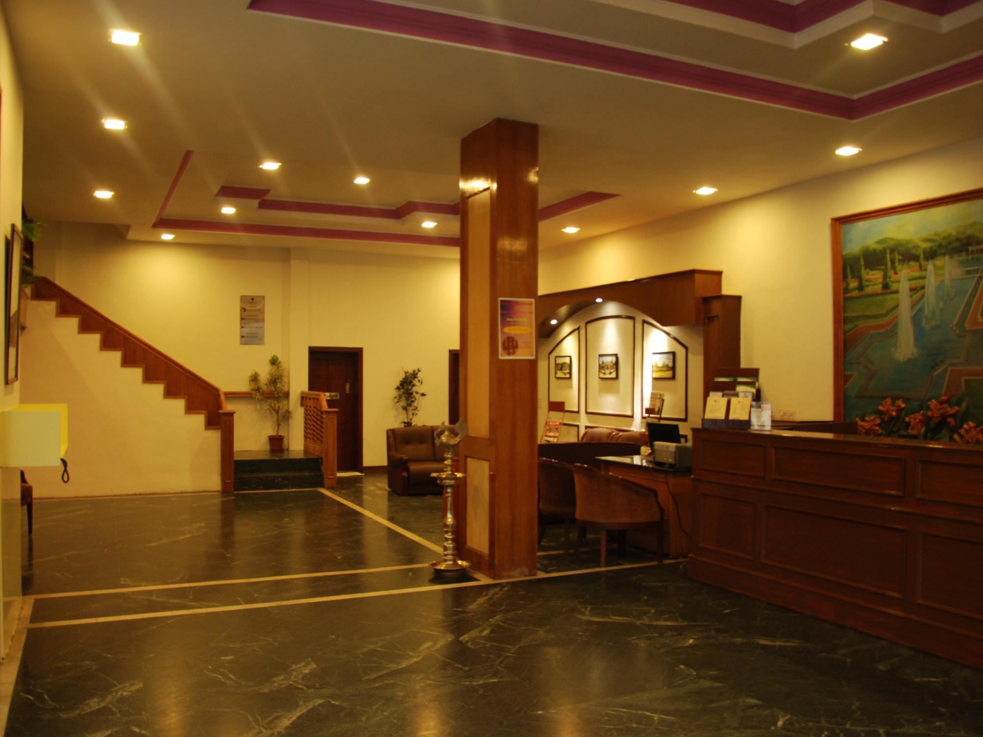 Hotel The Pearl à Hassan Extérieur photo